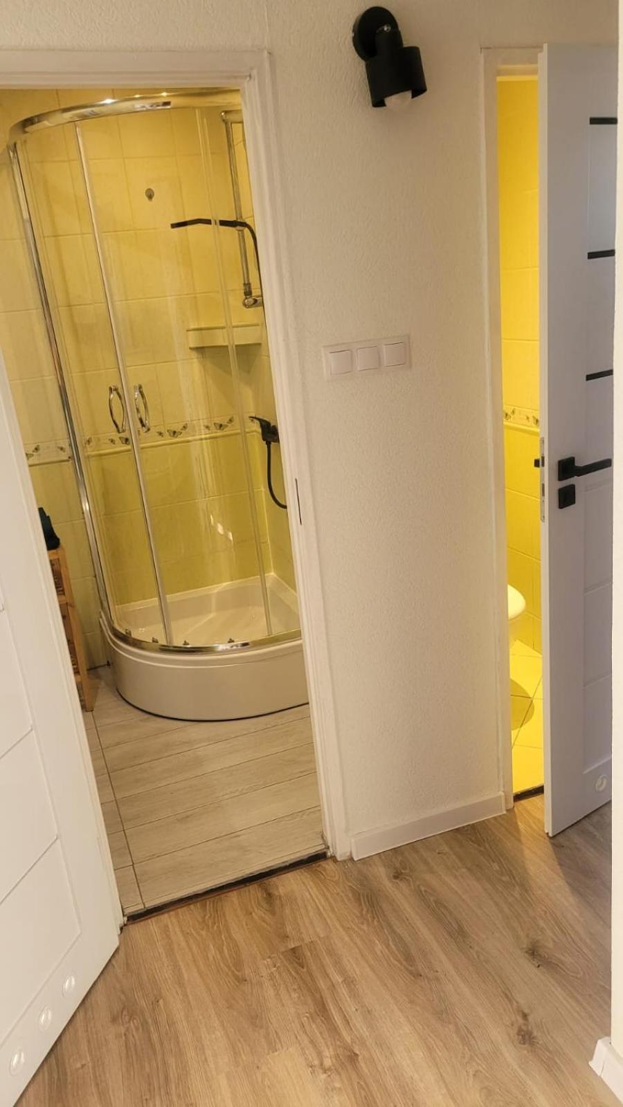 Dams Apartament ออชเวียนชิม ภายนอก รูปภาพ